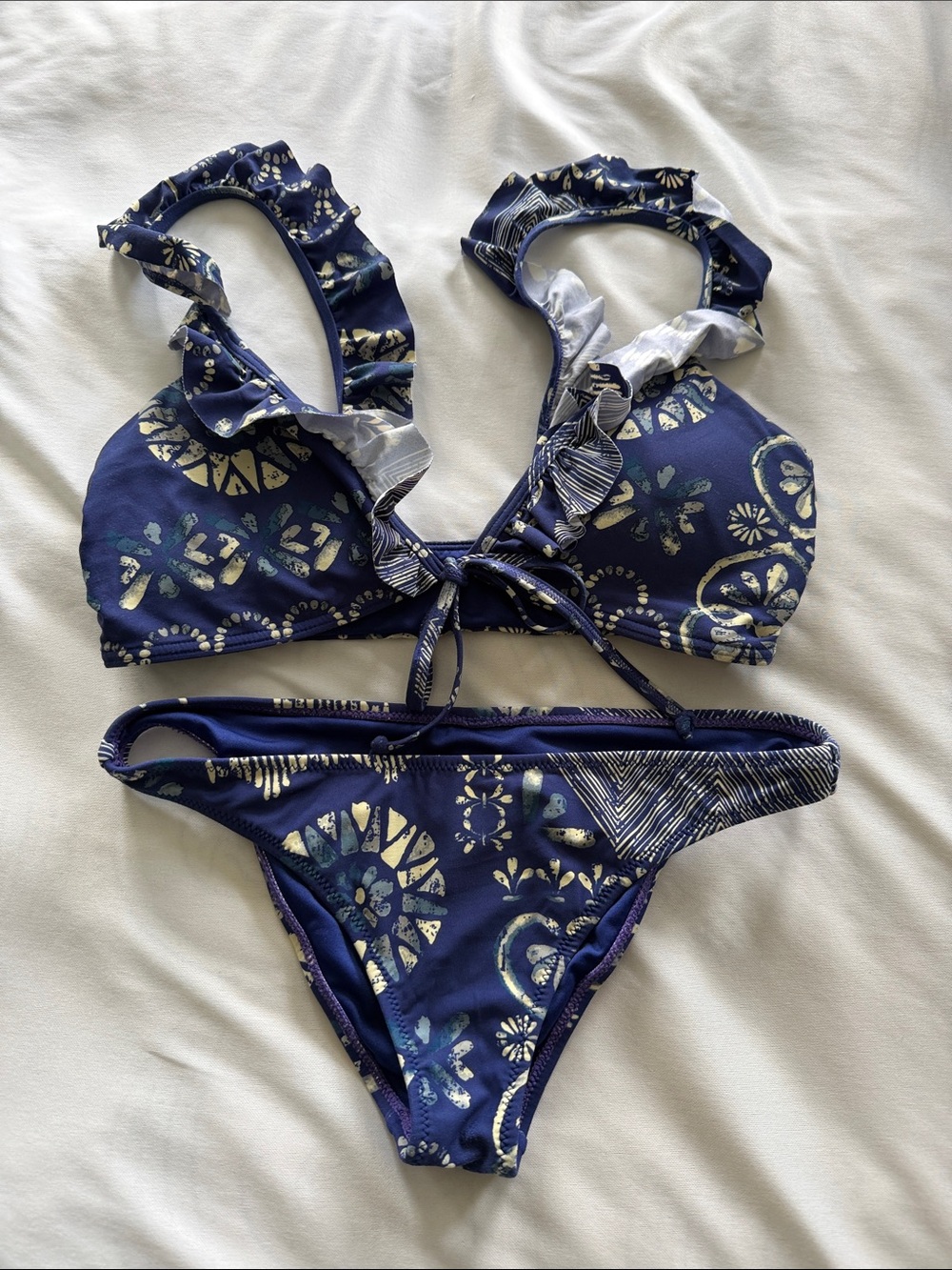 O'Neill Navy Blue Floral Ruffle Bikini “Panama”
